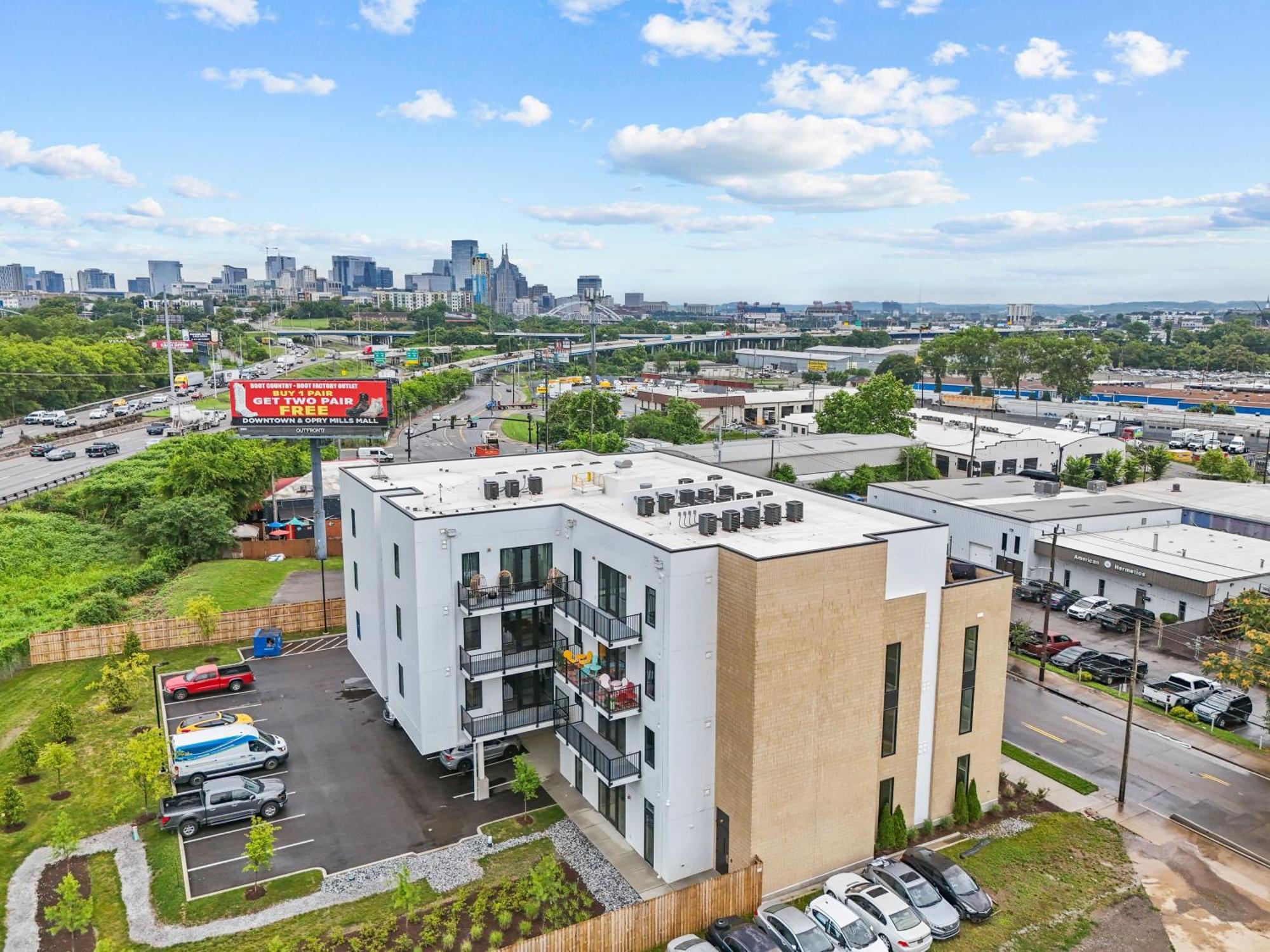 Legacy Nashville-Skyline Views-1 Mile To Broadway-Free Private Parking Buitenkant foto